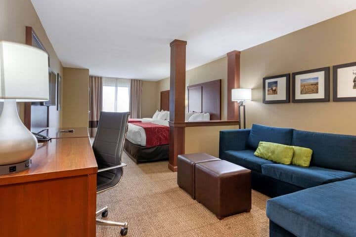 Room 11 of 35