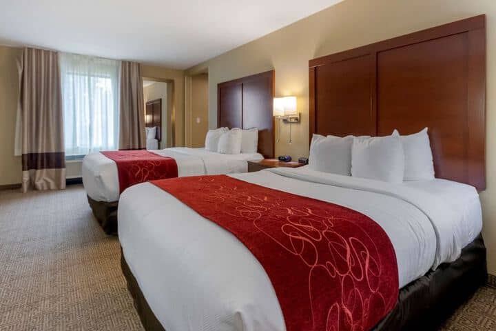Room 5 of 35